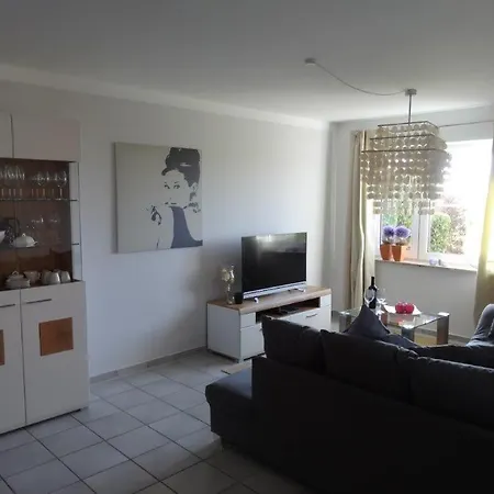 F16aeg - Design Apartman